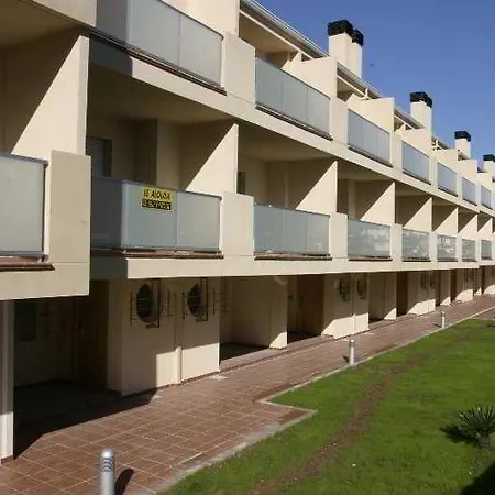 Palace Iii - San Fernando Oliva